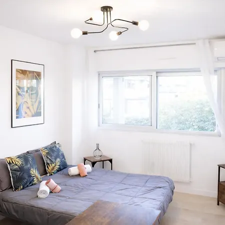 Apartament Cannes Cosy L Studio Climatise L Plages L Gare
