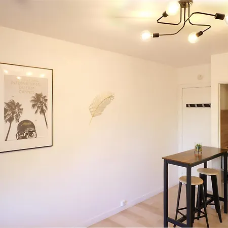 Centre De Apartment *